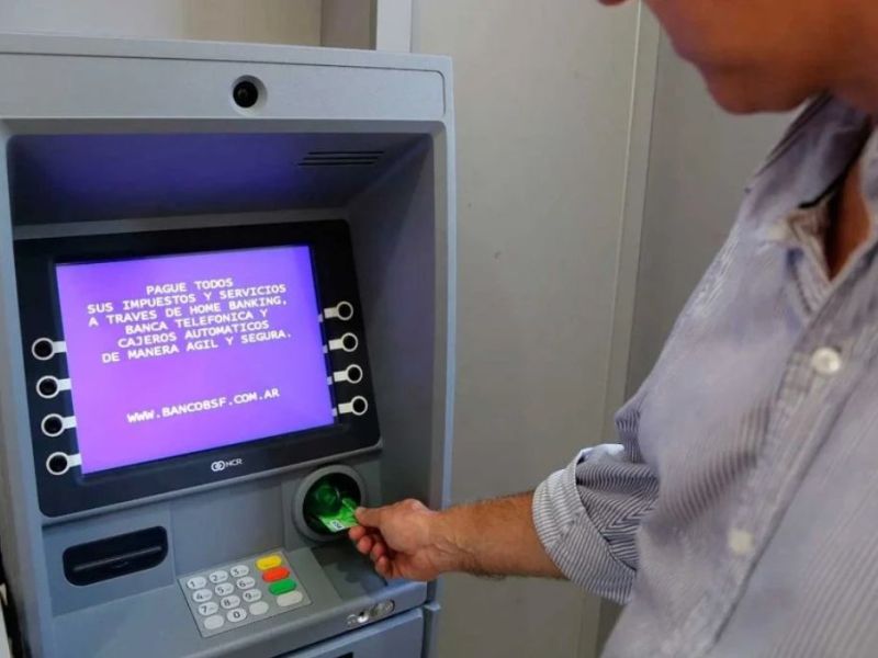 Santa Fe pagará el medio aguinaldo a estatales el viernes 20 de junio