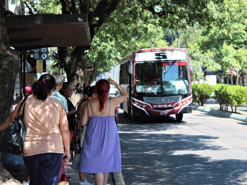 Futuro incierto para el transporte público de Paraná: una empresa se retiró de la licitación