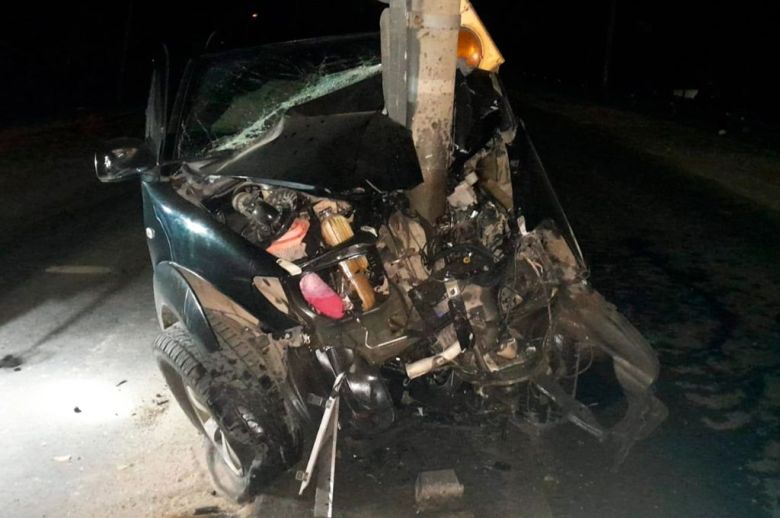 Victoria: un hombre murió tras perder el control de su camioneta y chocar contra una columna