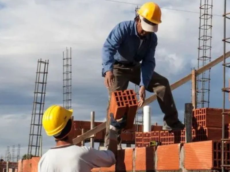 Empresarios de la construcción advierten sobre una importante caída del empleo en Entre Ríos
