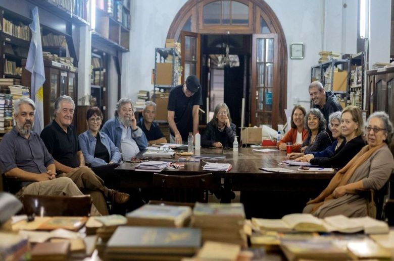 Volverán a poner en funciones una histórica biblioteca en Concordia