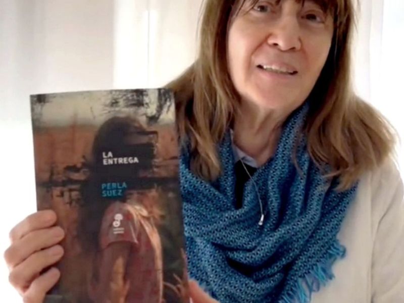“La Entrega”, una novela que aborda la trata de personas