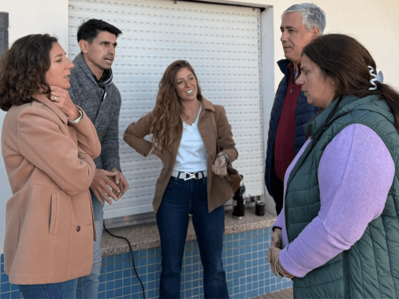 Galnares recorrió cinco localidades: anunció obras y aportes