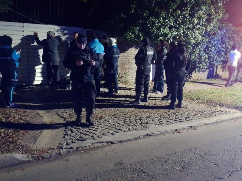 Desbarataron una fiesta clandestina con más de 300 jóvenes en Fisherton