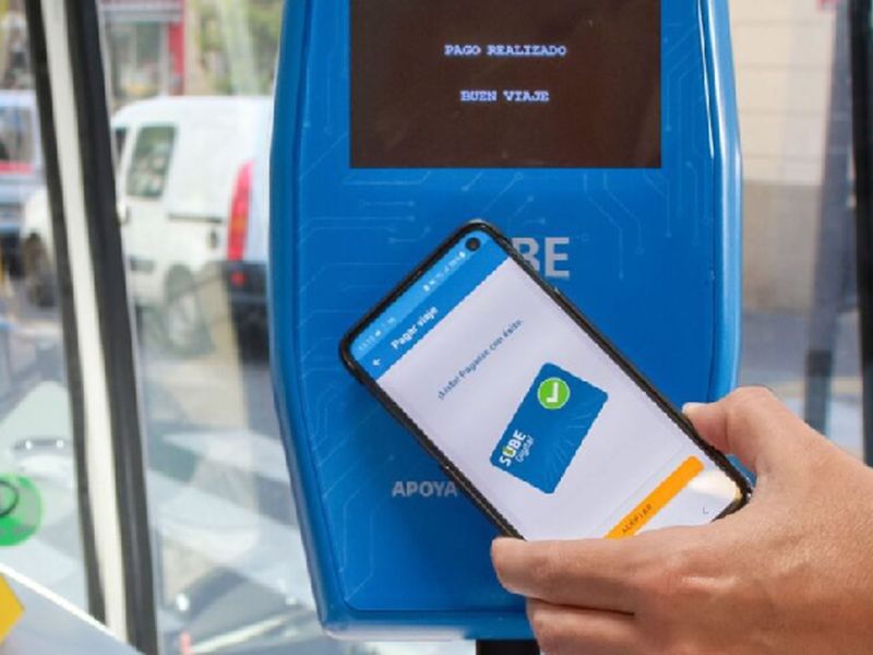 Los colectivos de Rosario ya permiten pagar con QR en todas las líneas