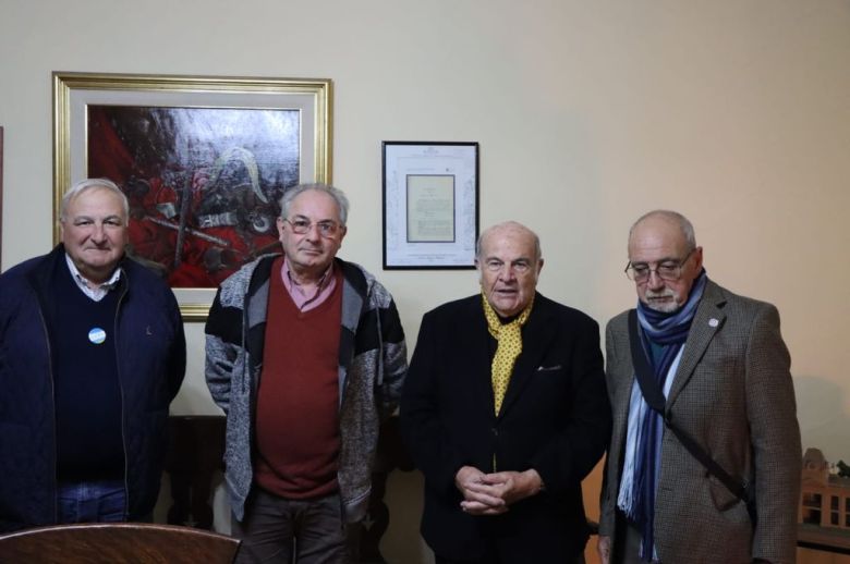 La UCU recibió al Comité para el Desarrollo de la Cuenca del Río Uruguay
