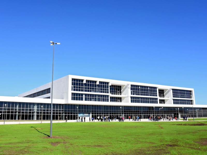 Abren la licitación para terminar el Hospital Regional Rosario
