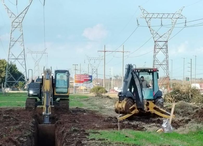 Se avanza con una obra eléctrica histórica que mejorará el servicio en Rosario y la región