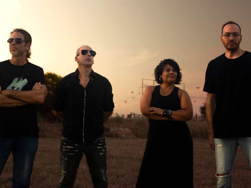 Ylena presenta «Tan Real»