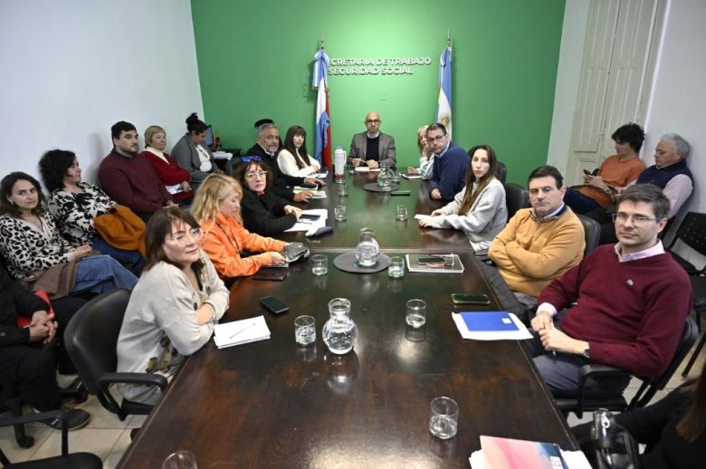 Gremios estatales aceptaron la propuesta de aumento salarial ofrecida por el gobierno de Entre Ríos