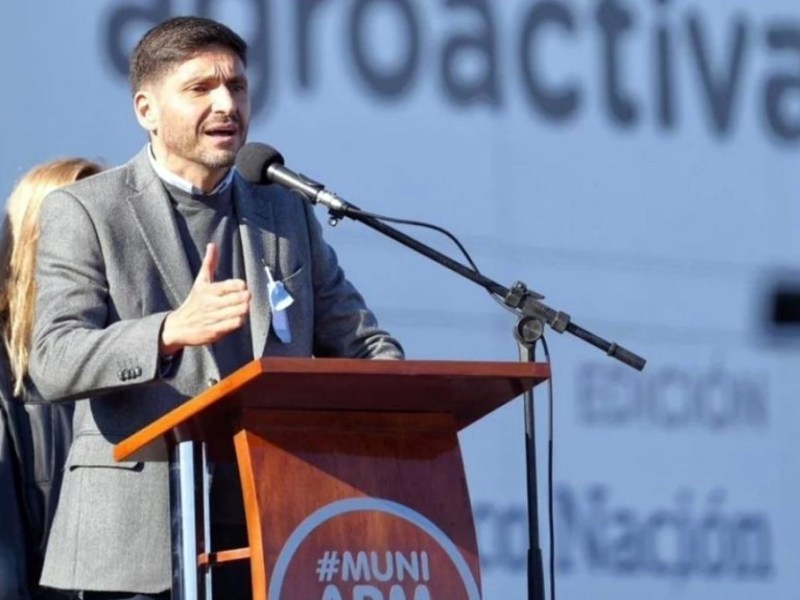 Tras el anuncio presidencial, Pullaro destacó la baja de retenciones para el campo