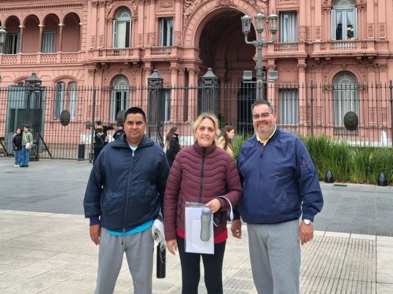 Caminaron más de 400 kilómetros para pedir que no veten la emergencia en discapacidad
