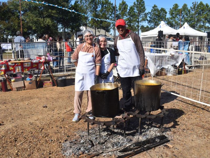 Chajarí celebró la fecha patria con un concurso popular de locro