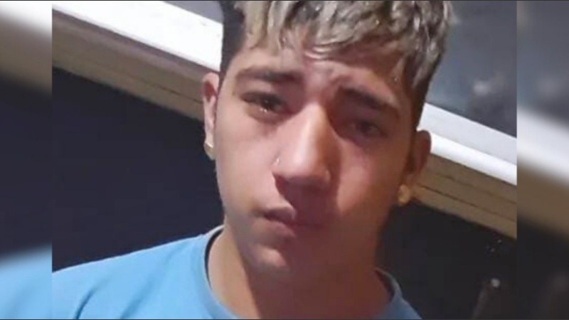 Intensiva búsqueda de un adolescente rosarino visto por última vez camino a Granadero Baigorria
