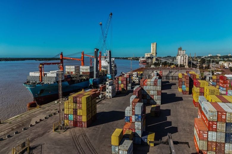 Fuerte incremento de embarques en los puertos santafesinos en relación a 2024