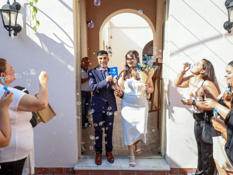 En Santa Fe hay un 20 % más de uniones convivenciales que matrimonios