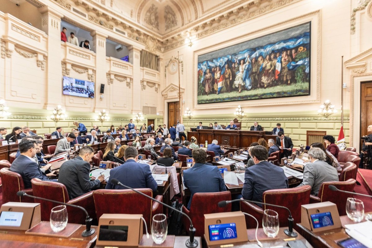 Con reconocimiento a la Iglesia Católica pero sin religión oficial: la futura Carta Magna santafesina