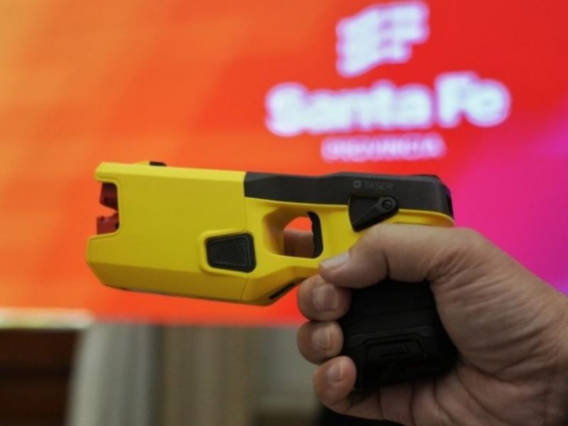 En Rosario arranca la prueba piloto de pistolas Taser en la provincia
