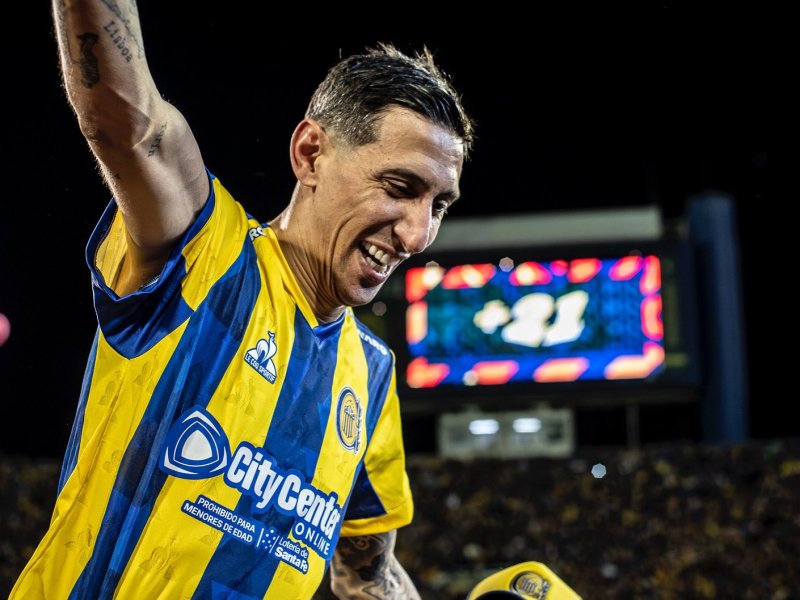 Ángel Di María rompió otra pared y dejó su nombre en la historia del clásico rosarino