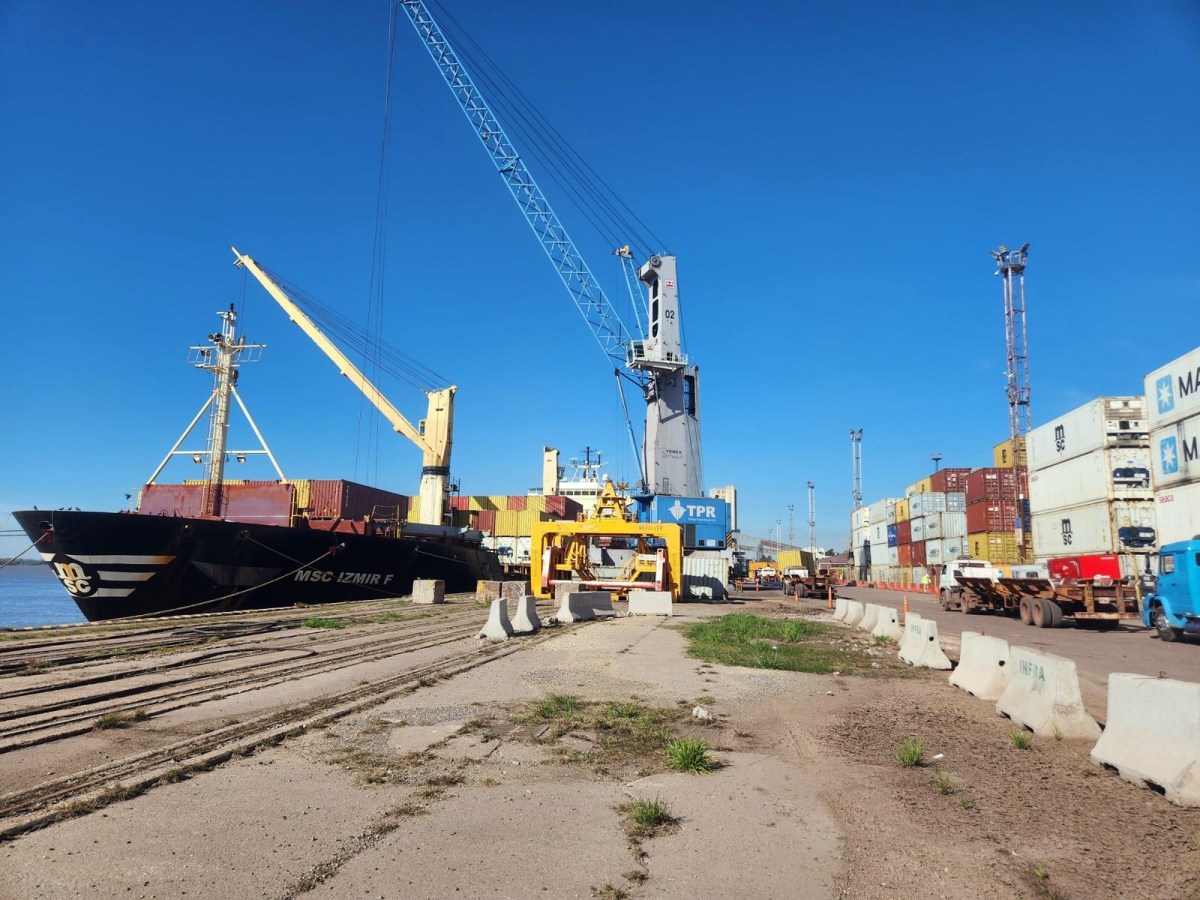 Infraestructura exportadora: Santa Fe hará un embarque histórico de miel desde Rosario