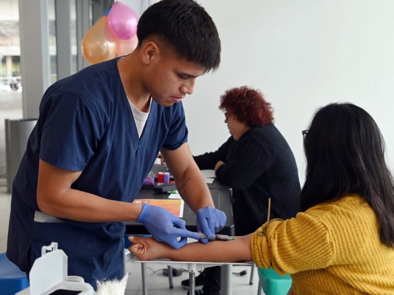 Prevención de hepatitis: realizaron testeos gratuitos, vacunación y concientización