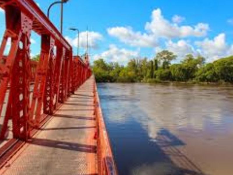 En un tramo del río Gualeguaychú, detectan niveles superiores de cobre, níquel y cromo