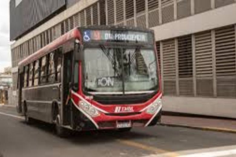 Paro de colectivos en Paraná y el área Metropolitana
