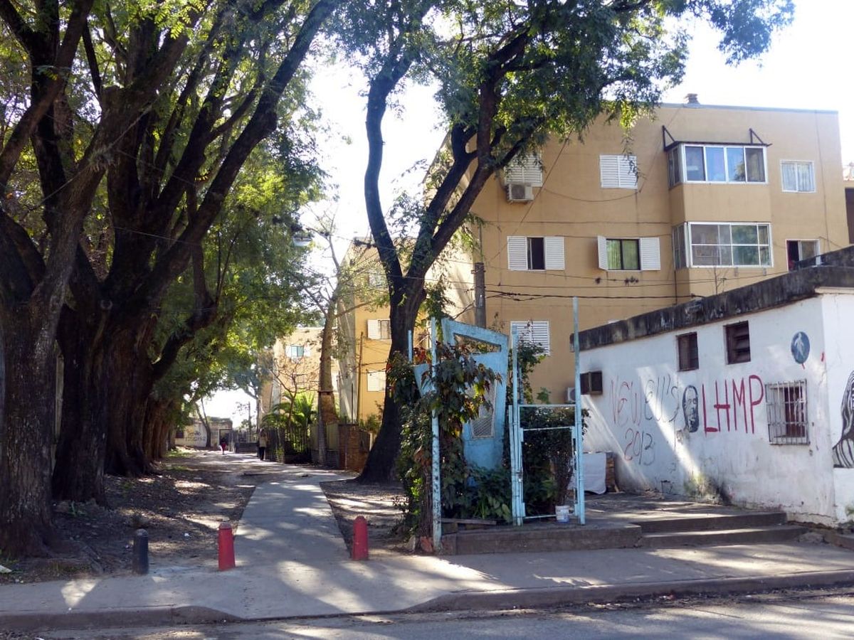 Dos hermanas de 70 años aparecieron muertas en un Fonavi de Rosario