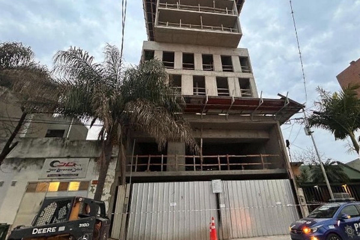 Tragedia en San Lorenzo: la obra en la que murieron 5 operarios estuvo suspendida 40 días por fallas de seguridad