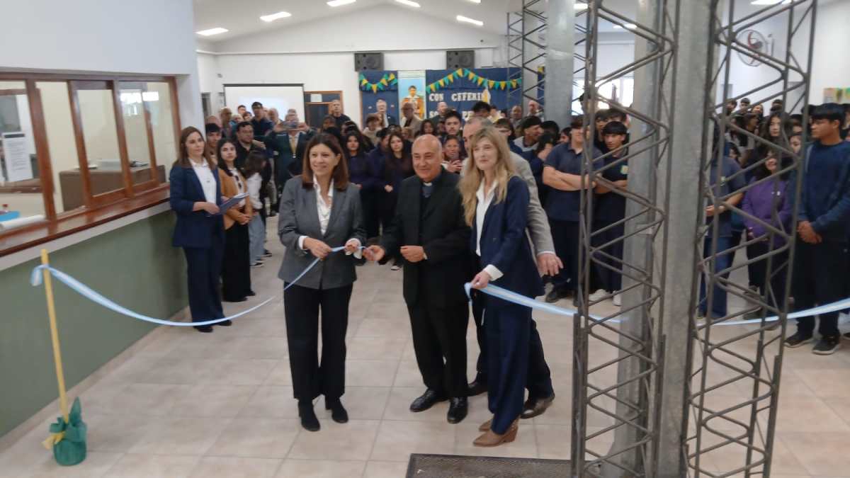 Se inauguraron obras de remodelación y ampliación en la Escuela Ceferino Namuncurá de la ciudad de Santa Fe