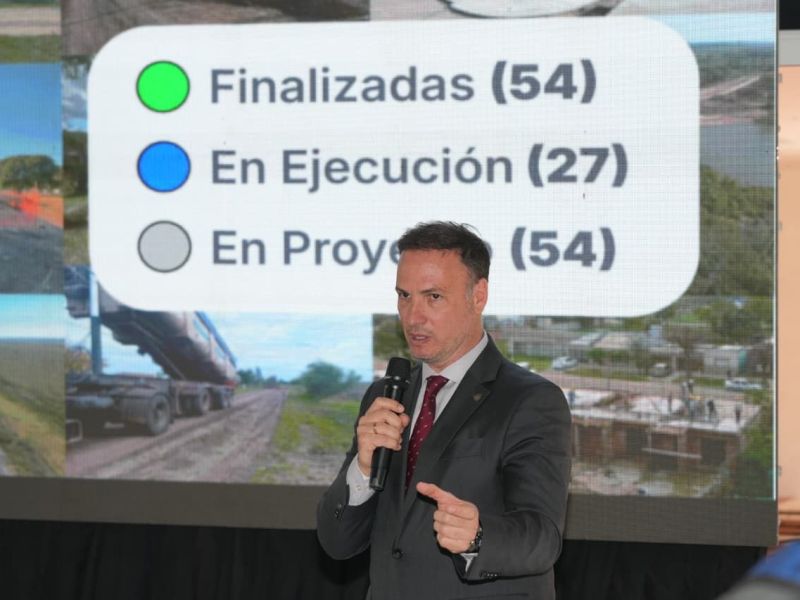 Dos ministros de Pullaro refutaron con datos las críticas ruralistas por «falta de obras en el norte»