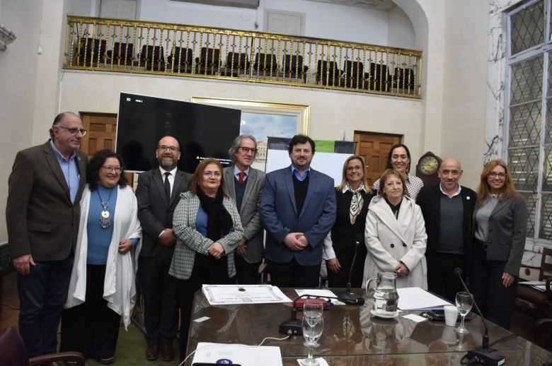 Paraná representará a la provincia en el Foro de Defensorías de la Región Centro