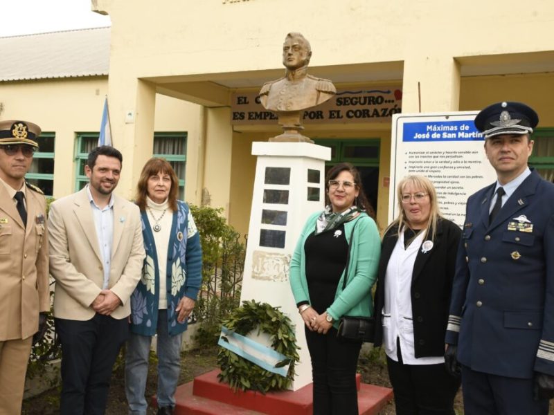 Avellaneda conmemoró el 175° Aniversario del paso a la inmortalidad del Gral. José de San Martín