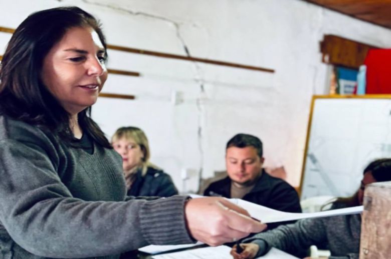 Lena aseguró que la elección interna en la UCR “confirma el respaldo de los afiliados”