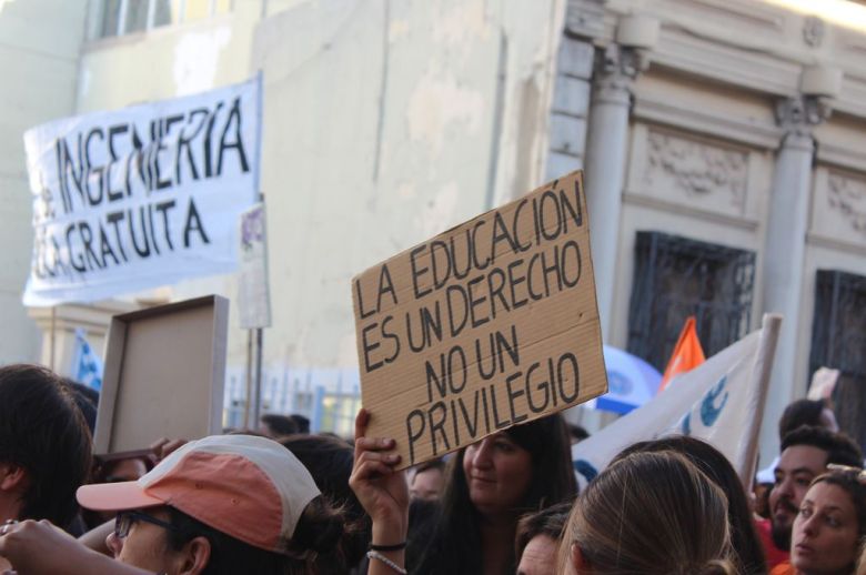 Se agrava la situación de las universidades y peligra el inicio del segundo cuatrimestre