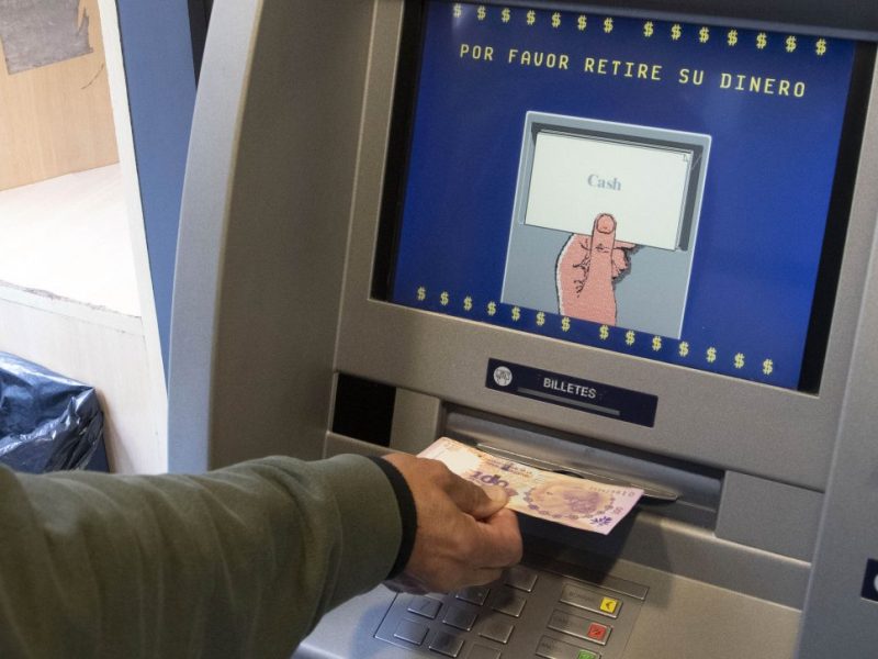 Acreditan fondos de la Tarjeta Única de Ciudadanía