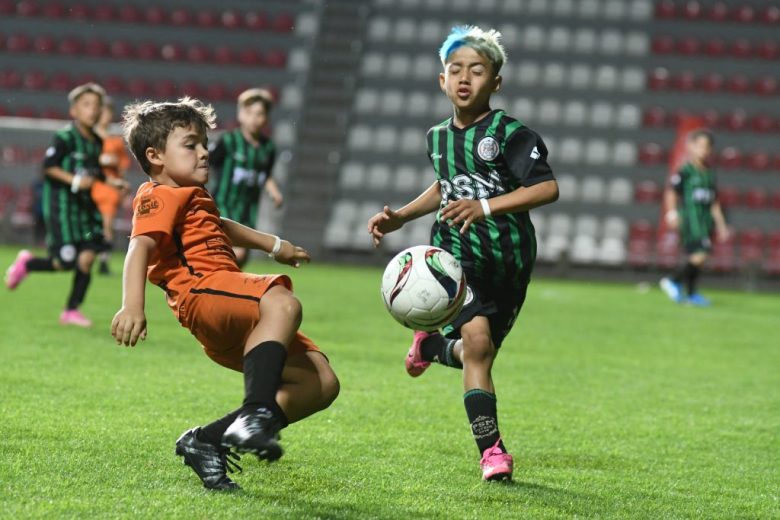 Unos 4.500 niños y niñas vivieron una fiesta de fútbol y amistad en Santa Fe