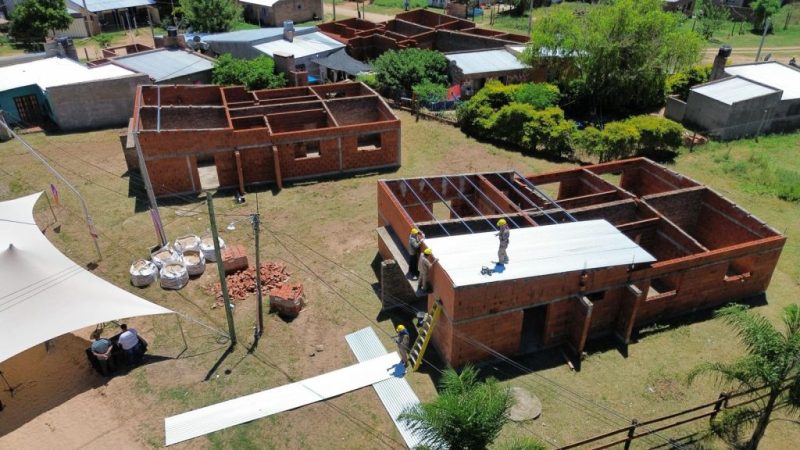Siete ofertas para terminar 20 viviendas abandonadas en Santa Rosa de Calchines