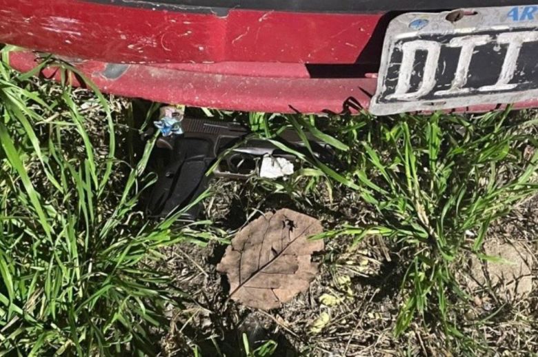 Dos menores detenidos en Rosario tras una balacera en zona sur