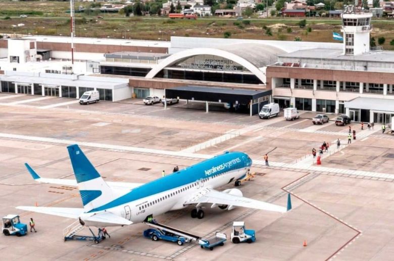 Desde este sábado, el aeropuerto de Rosario cerrará por obras hasta fin de año