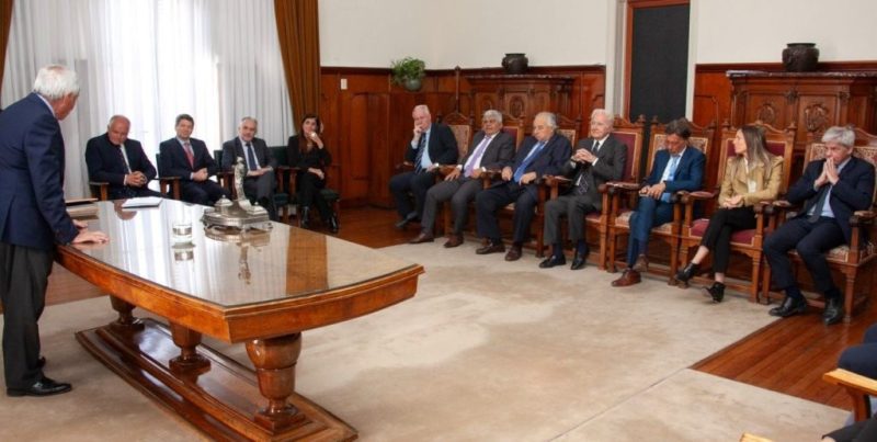 Ministros de la Corte Suprema prestaron juramento a la nueva Constitución de Santa Fe