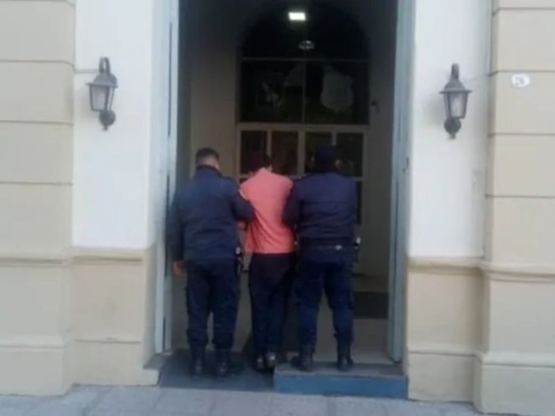 Gualeguaychú: un hombre detenido por violencia de género tras agredir a su expareja