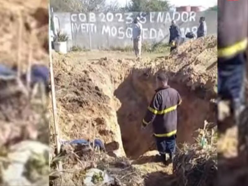Paraná: rescataron a un operario que quedó atrapado en una zanja tras un deslizamiento de tierra