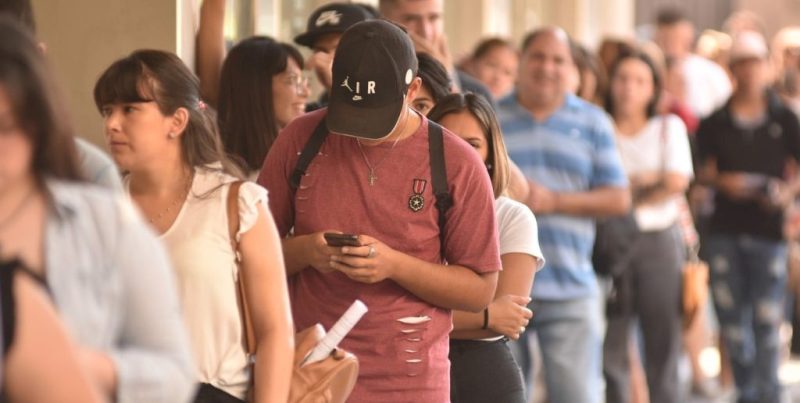 Crece el desempleo en Santa Fe y Rosario al cierre del primer semestre
