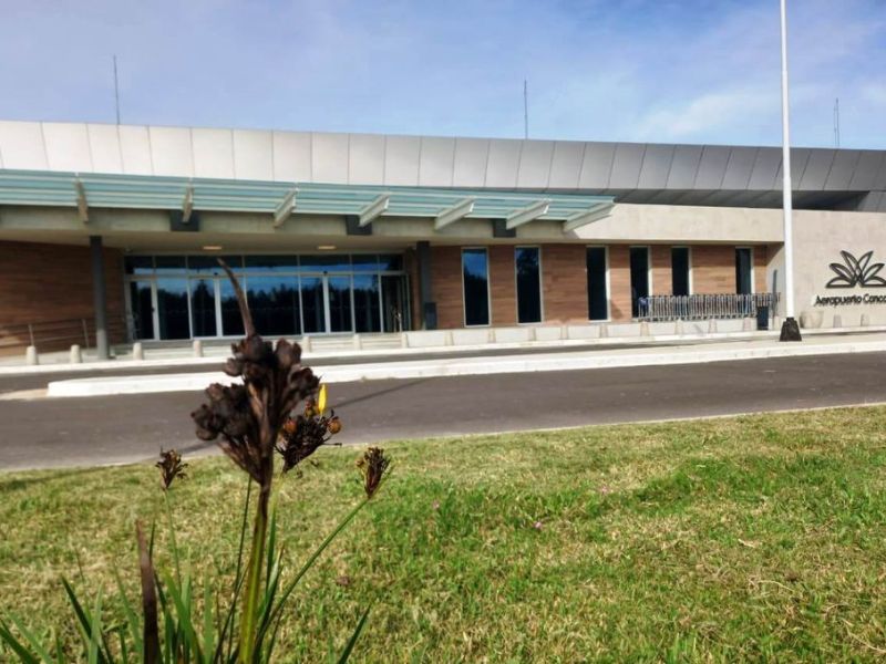 Habilitaron el aeropuerto para vuelos comerciales, sanitarios y de emergencia
