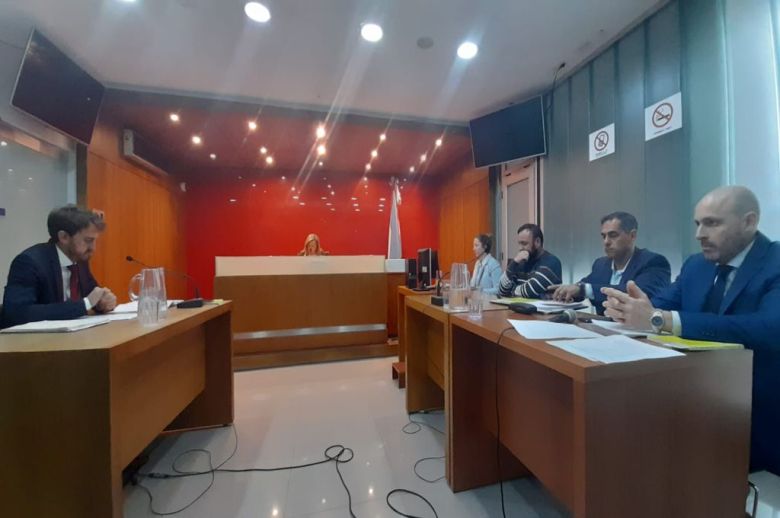 Adicionales en la Policía: no abrirán los celulares de los efectivos investigados