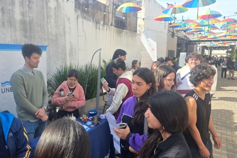 Comenzó la Feria de las Carreras 2025 en Gualeguaychú