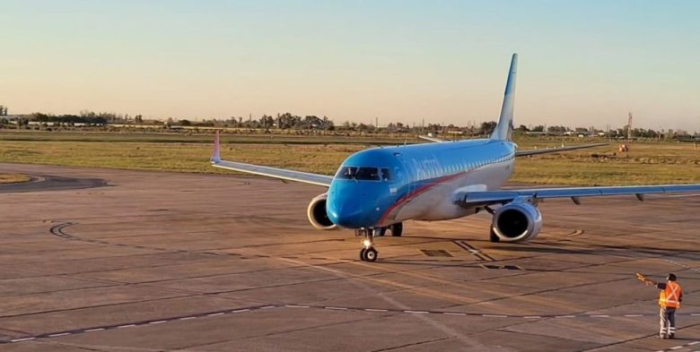 Sauce Viejo inauguró vuelos a Salta y proyecta conexión con Iguazú desde el Aeropuerto Metropolitano