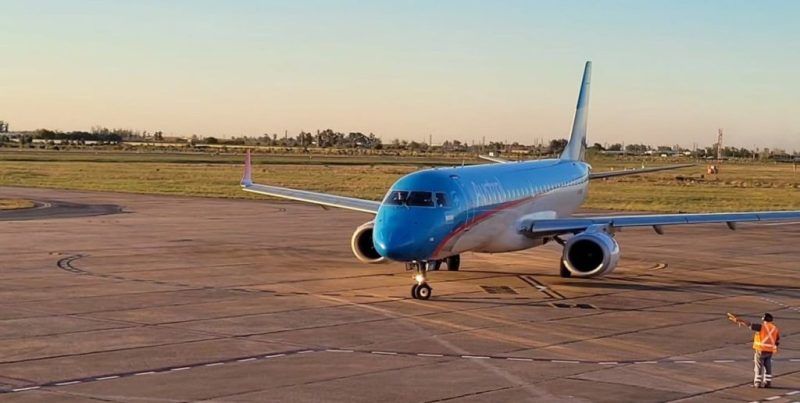 Sauce Viejo inauguró vuelos a Salta y proyecta conexión con Iguazú desde el Aeropuerto Metropolitano