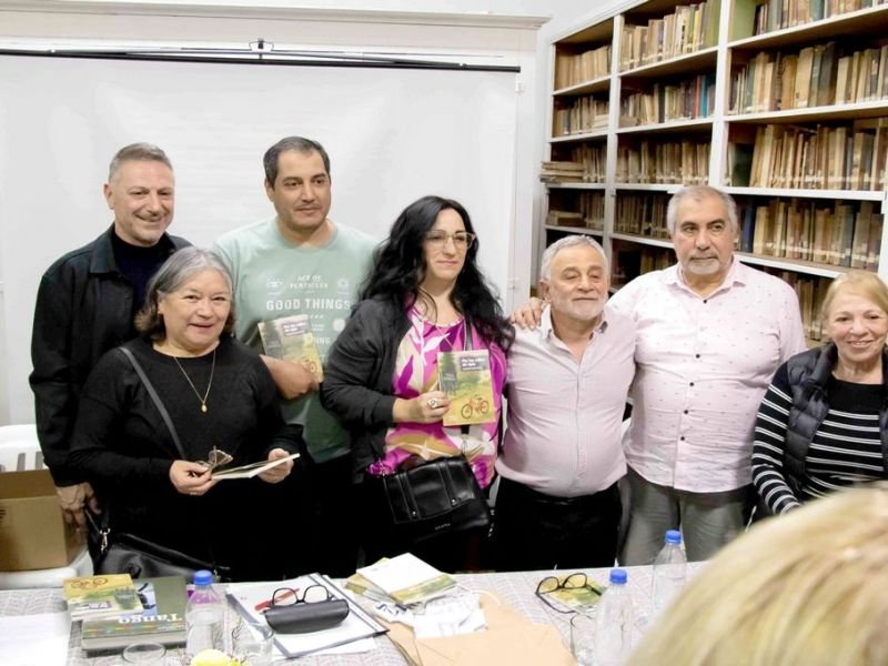 “Por las Calles de Ripio”, un libro dedicado a memorias de Villa Domínguez